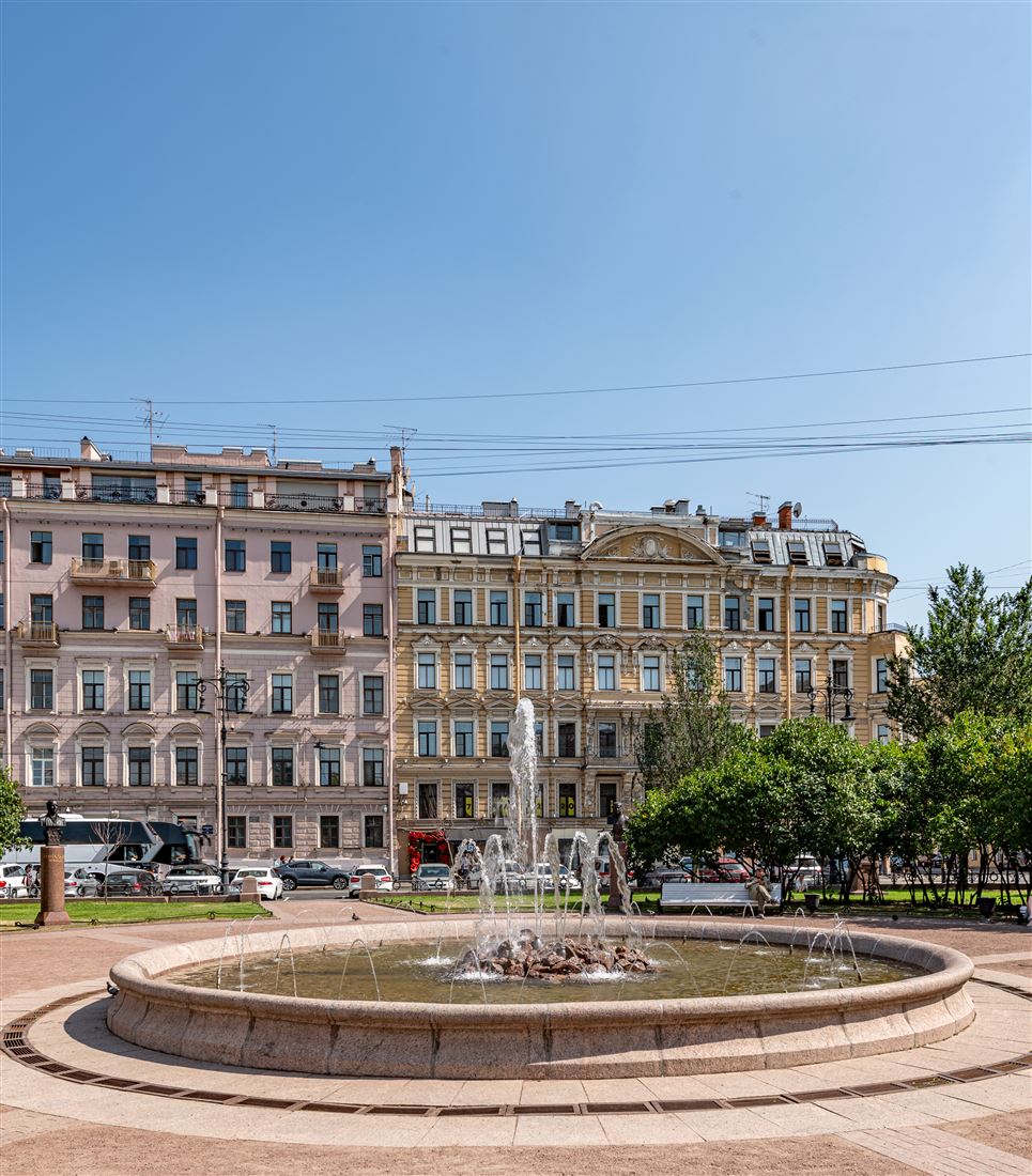 Купить 5-комнатную квартиру