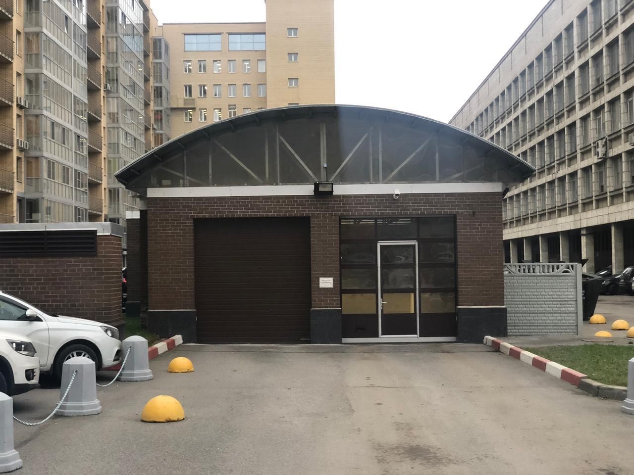 Купить  машиноместо