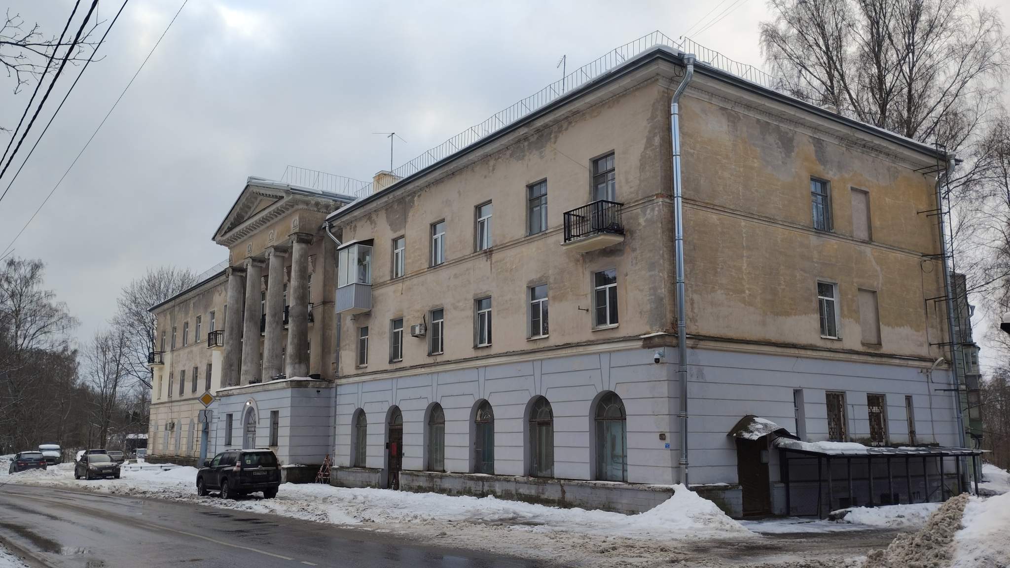 Купить  помещение свободного назначения