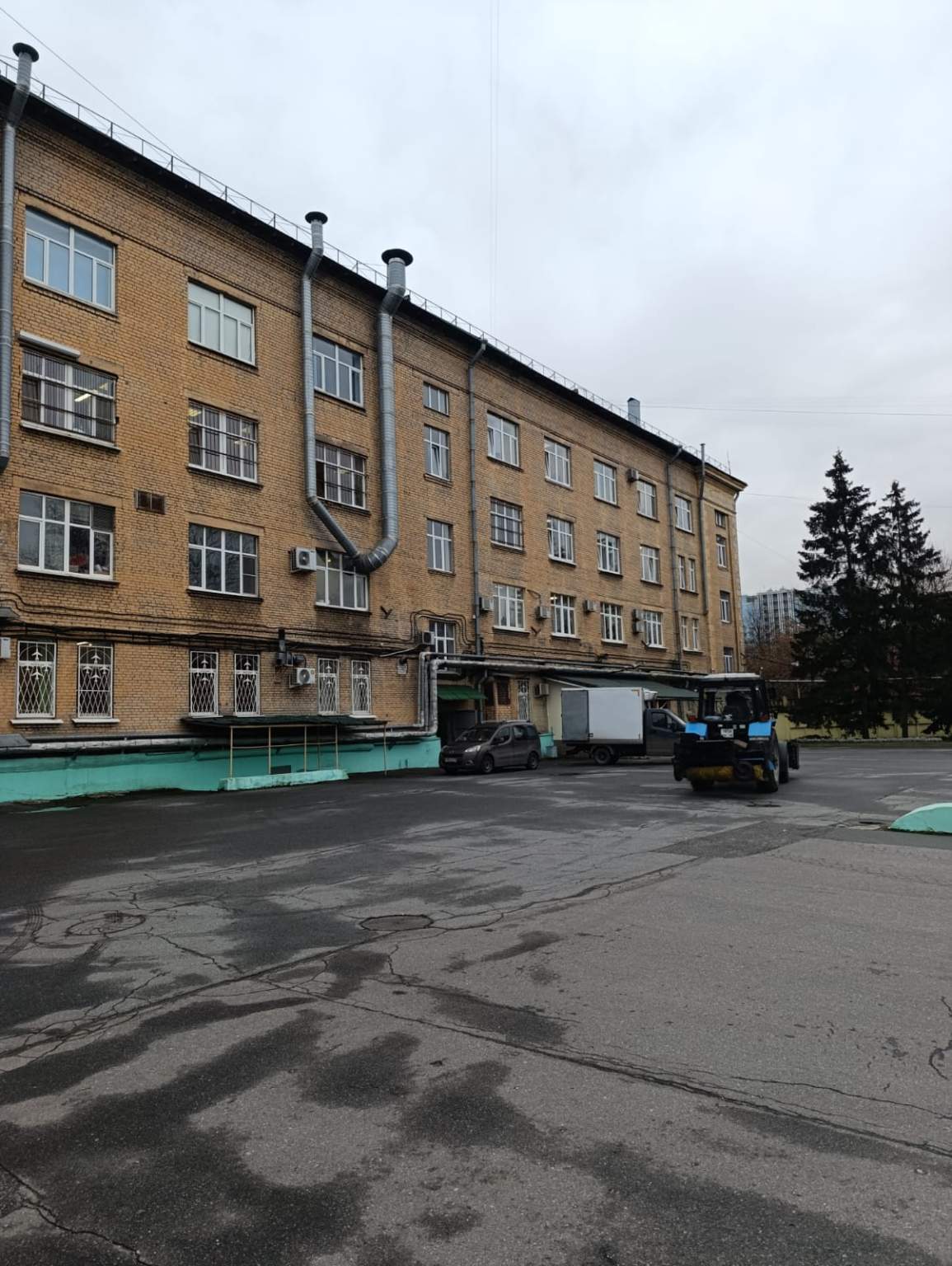 Купить  здание