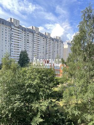 Купить 4-комнатную квартиру