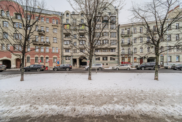Купить  помещение свободного назначения