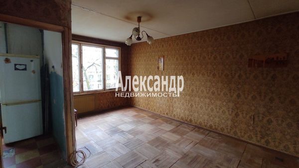 Купить 4-комнатную квартиру