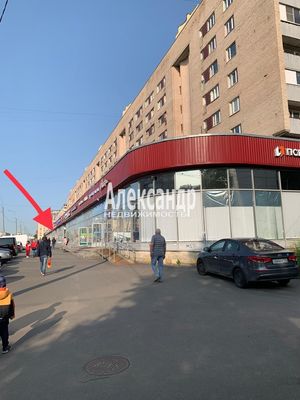 Снять  торговое помещение
