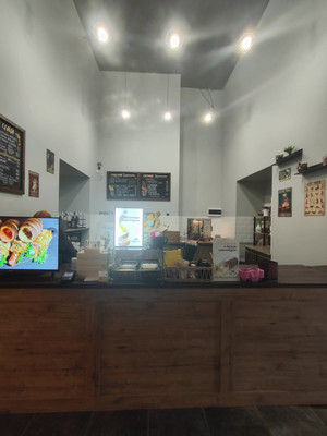 Снять  торговое помещение