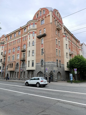 Купить 3-комнатную квартиру