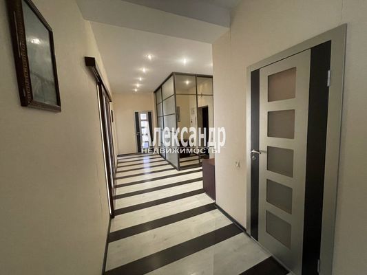 Купить 3-комнатную квартиру