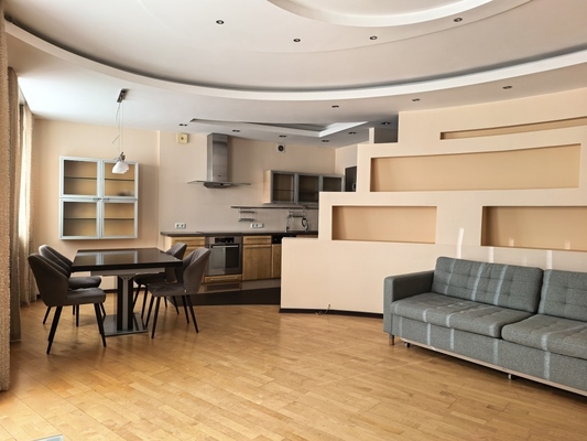 Снять 3-комнатную квартиру