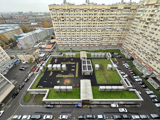 Купить --комнатную квартиру