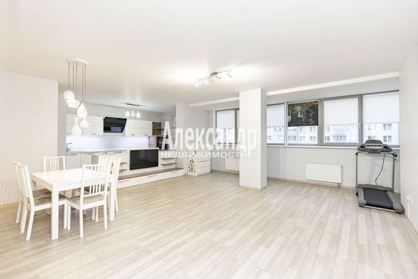 Купить 3-комнатную квартиру