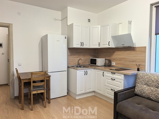 Снять --комнатную квартиру