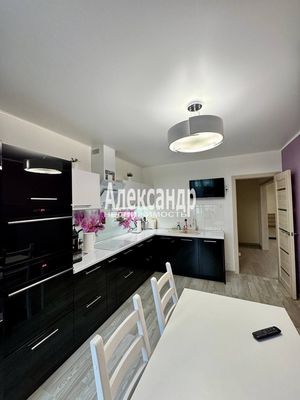 Купить 3-комнатную квартиру