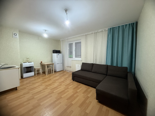 Купить --комнатную квартиру