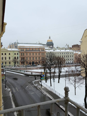 Купить 8-комнатную квартиру