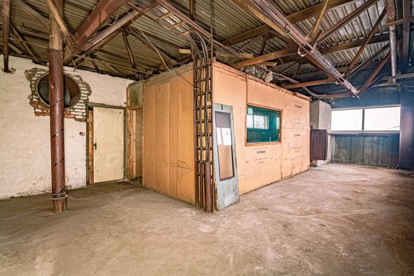 Снять  торговое помещение