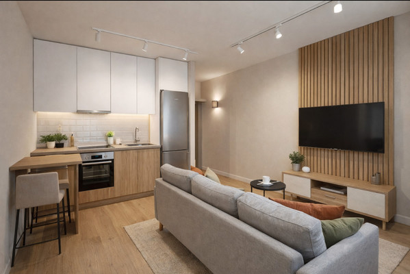 Купить --комнатную квартиру