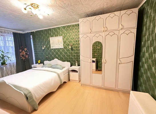 Купить 3-комнатную квартиру