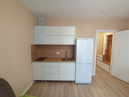 Снять --комнатную квартиру