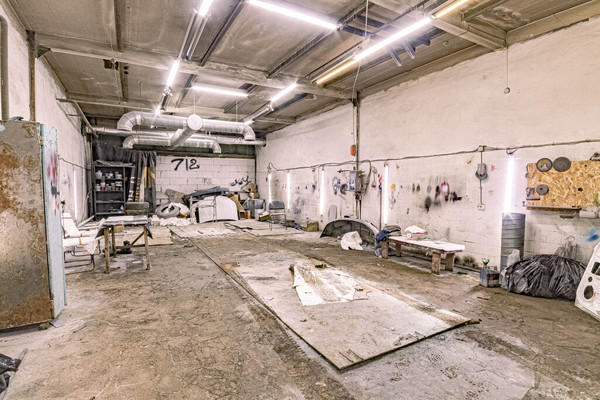 Снять  склад