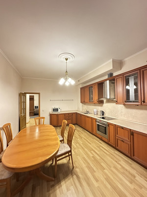 Снять 3-комнатную квартиру