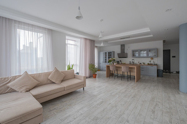 Купить 6-комнатную квартиру