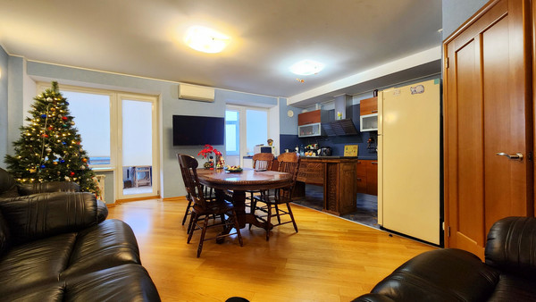 Купить 3-комнатную квартиру