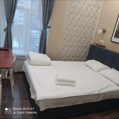 Купить --комнатную квартиру