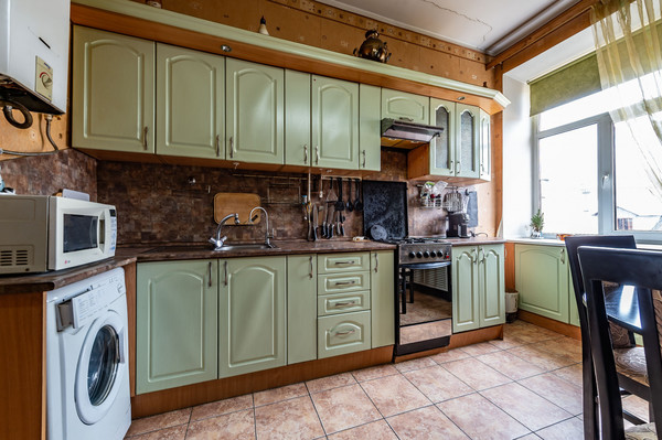 Купить 4-комнатную квартиру